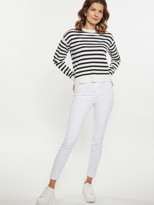 Пуловер Usha, белый
Пуловер Usha, белый