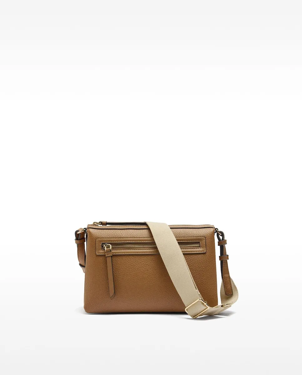 Женская сумка-бандо с несколькими отделениями и гладкой молнией Parfois, песочный
Женская сумка-бандо с несколькими отделениями и гладкой молнией Parfois, песочный