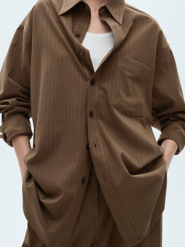 Верхняя рубашка в тонкую полоску Mango, темно-зеленый 
Верхняя рубашка в тонкую полоску Mango, темно-зеленый