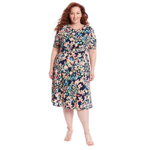 Платье миди с цветочным принтом, рукава 3/4 и вталией для полных London Times, цвет navy melon
Платье миди с цветочным принтом, рукава 3/4 и вталией для полных London Times, цвет navy melon