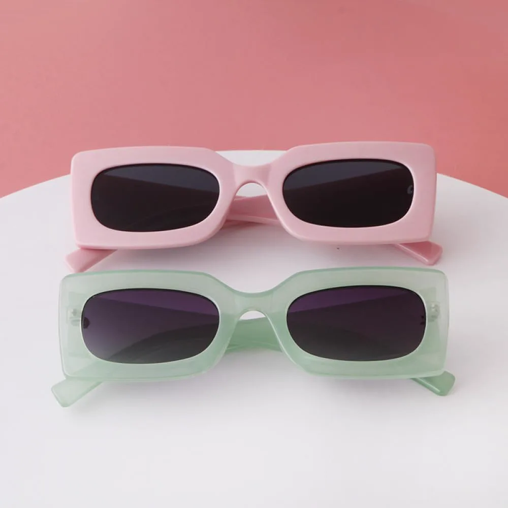 Модные ретро-солнцезащитные очки в желтых прямоугольных очках для женщин и мужчин, стильные зеленые солнцезащитные очки в широкой оправе TYUVIVO, C2 Pink Gray
Модные ретро-солнцезащитные очки в желтых прямоугольных очках для женщин и мужчин, стильные зеленые солнцезащитные очки в широкой оправе TYUVIVO, C2 Pink Gray