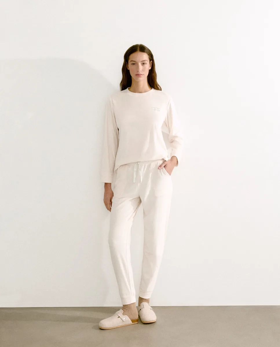 Женская пижама с рисунком, полностью Énfasis, экрю
Женская пижама с рисунком, полностью Énfasis, экрю