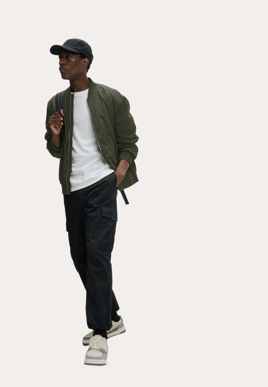 Куртка Marks & Spencer Bomber Jacket, Dark Khaki/Khaki
Куртка Marks & Spencer Bomber Jacket, Dark Khaki/Khaki