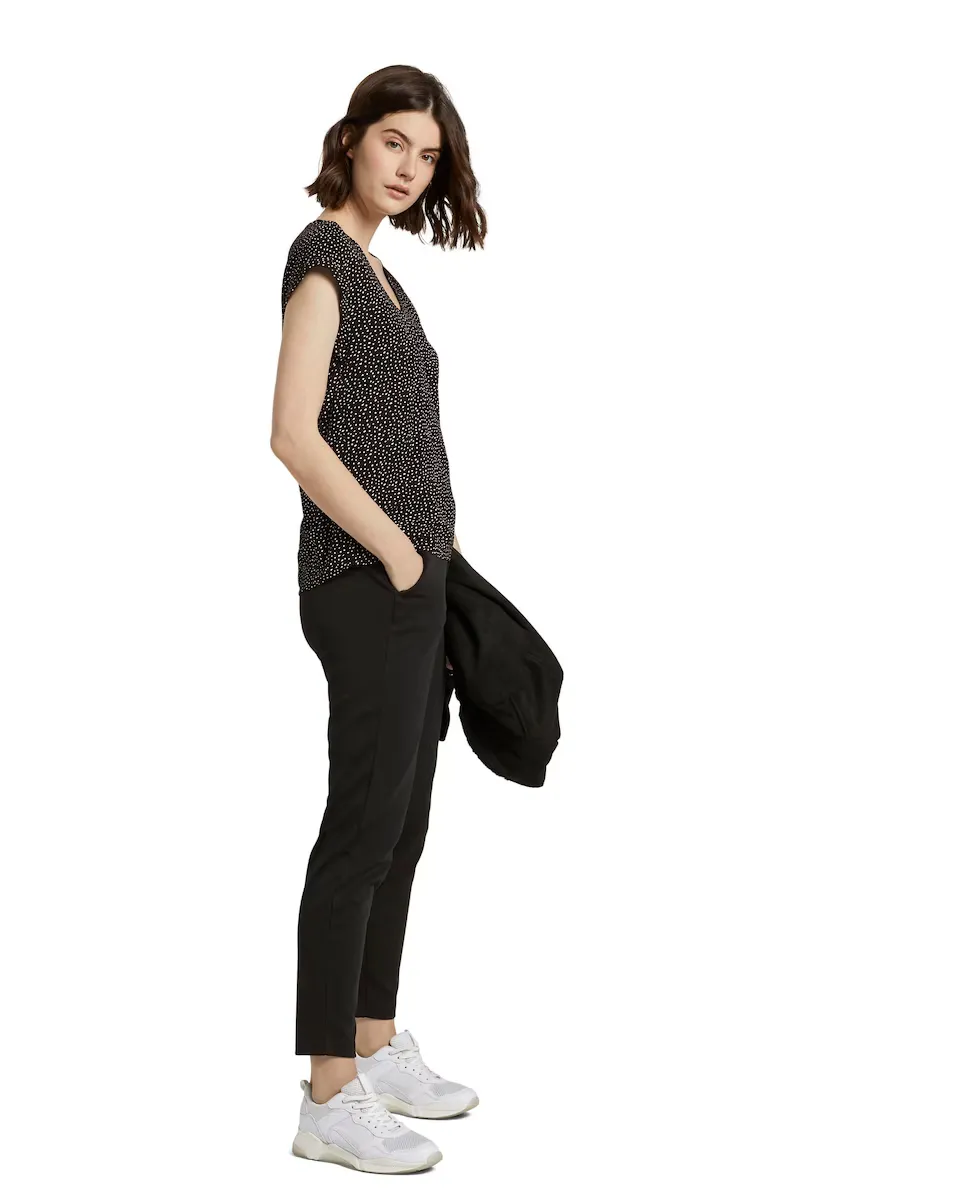 Женские прямые брюки с эластичной талией и карманами Tom Tailor, черный
Женские прямые брюки с эластичной талией и карманами Tom Tailor, черный