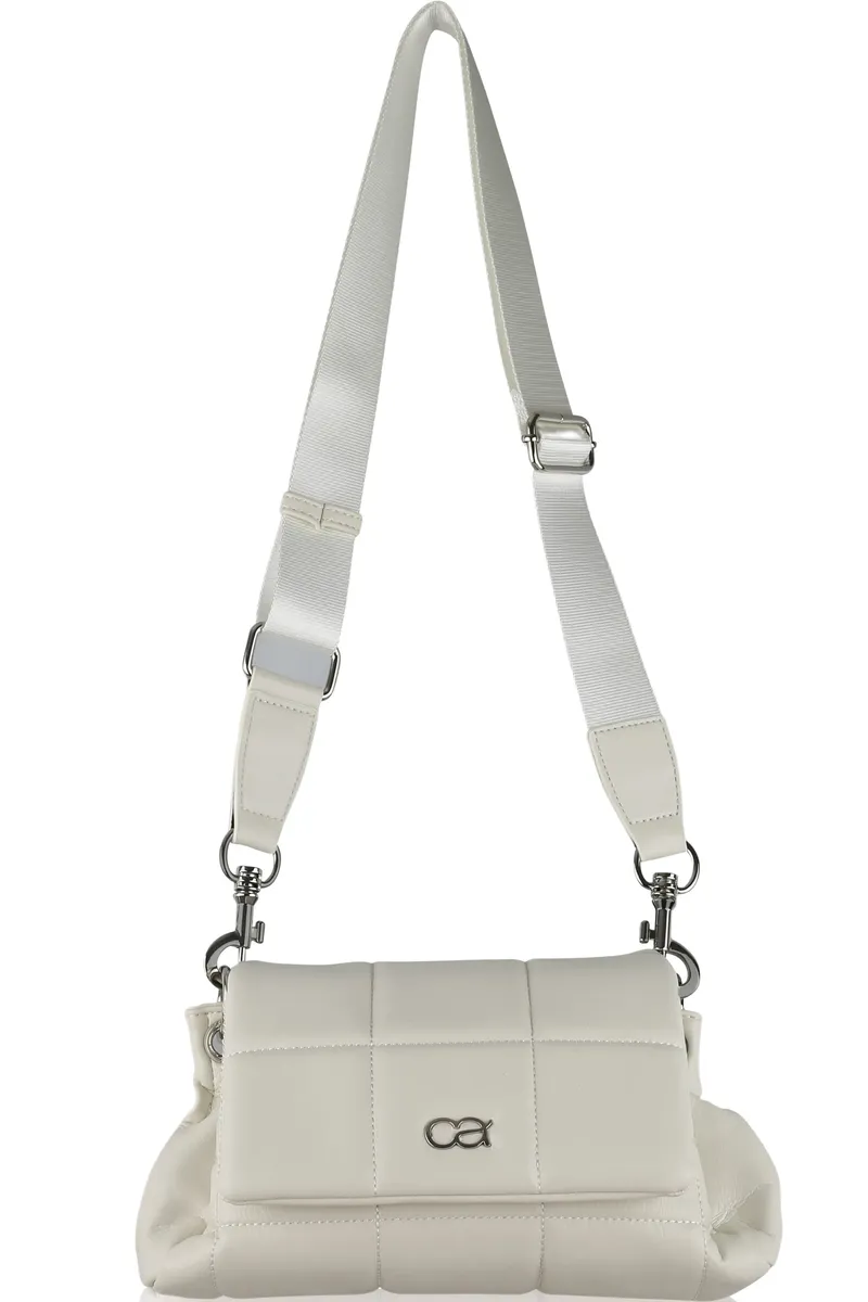 Сумка через плечо COLLEZIONE ALESSANDRO "Осло" с модной стежкой, бежевый
Сумка через плечо COLLEZIONE ALESSANDRO "Осло" с модной стежкой, бежевый