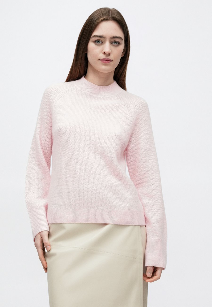 Джемпер Bruuns Bazaar FLUFFY AMA, Light Rosa/Light Pink
Джемпер Bruuns Bazaar FLUFFY AMA, Light Rosa/Light Pink