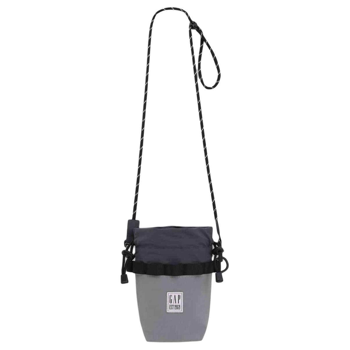 GAP Чехол для телефона на одно плечо из полиамида, маленький, унисекс, оранжево-серо-зеленый
GAP Чехол для телефона на одно плечо из полиамида, маленький, унисекс, оранжево-серо-зеленый