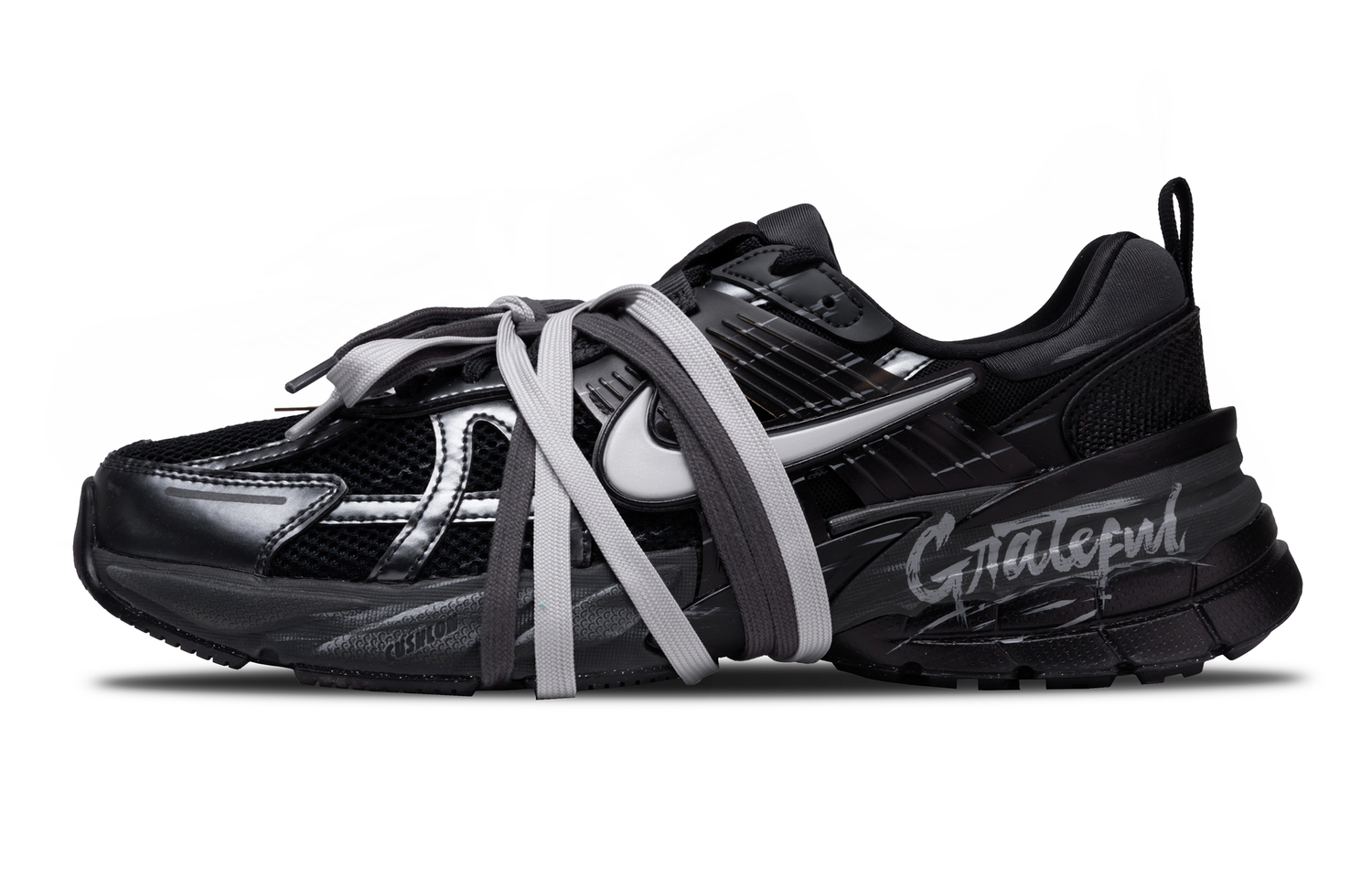 Nike V2K Run устойчивые к истиранию низкие повседневные тренировочные городские кроссовки для мужчин черные, цвет Black
Nike V2K Run устойчивые к истиранию низкие повседневные тренировочные городские кроссовки для мужчин черные, цвет Black