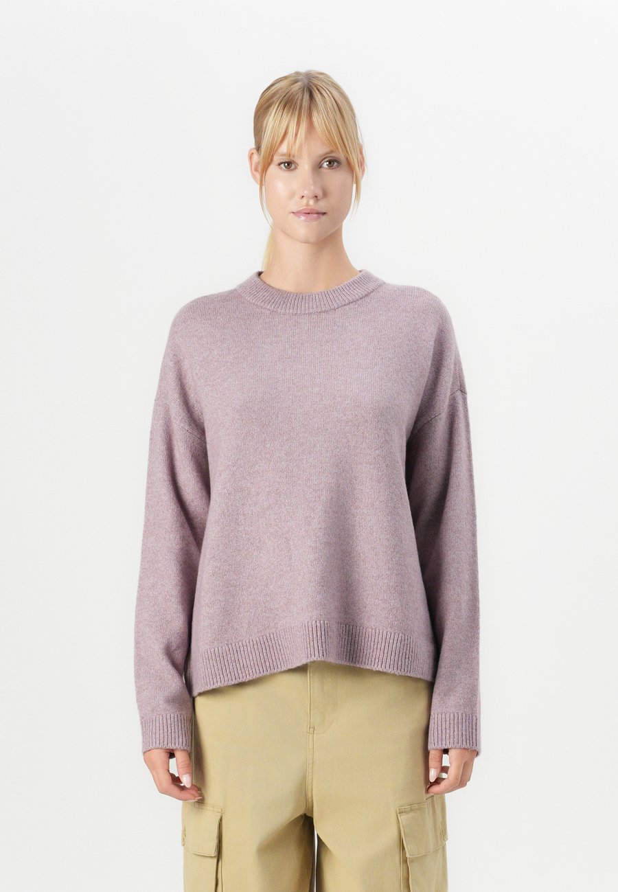 Джемпер VILA VILOLO O NECK PULLOVER, Toadstool/Mauve
Джемпер VILA VILOLO O NECK PULLOVER, Toadstool/Mauve