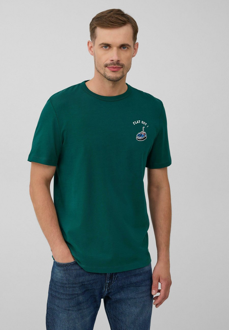Футболка s.Oliver Print T-shirt, Tannengrün/Dark Green, Зеленый, Футболка s.Oliver Print T-shirt, Tannengrün/Dark Green
Футболка s.Oliver Print T-shirt, Tannengrün/Dark Green, Зеленый, Футболка s.Oliver Print T-shirt, Tannengrün/Dark Green