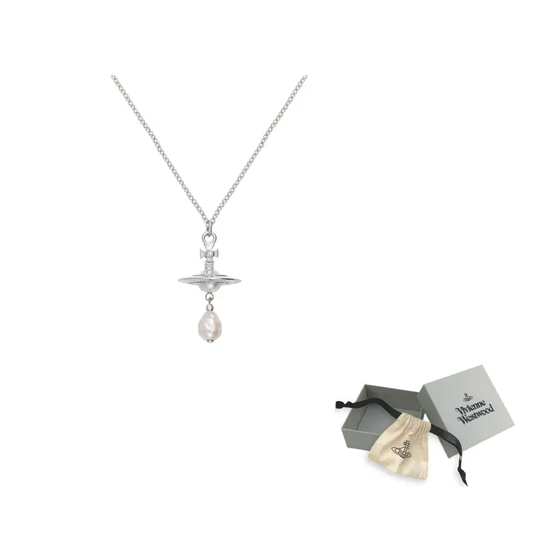 Латунные кулоны для женщин Vivienne Westwood
Латунные кулоны для женщин Vivienne Westwood