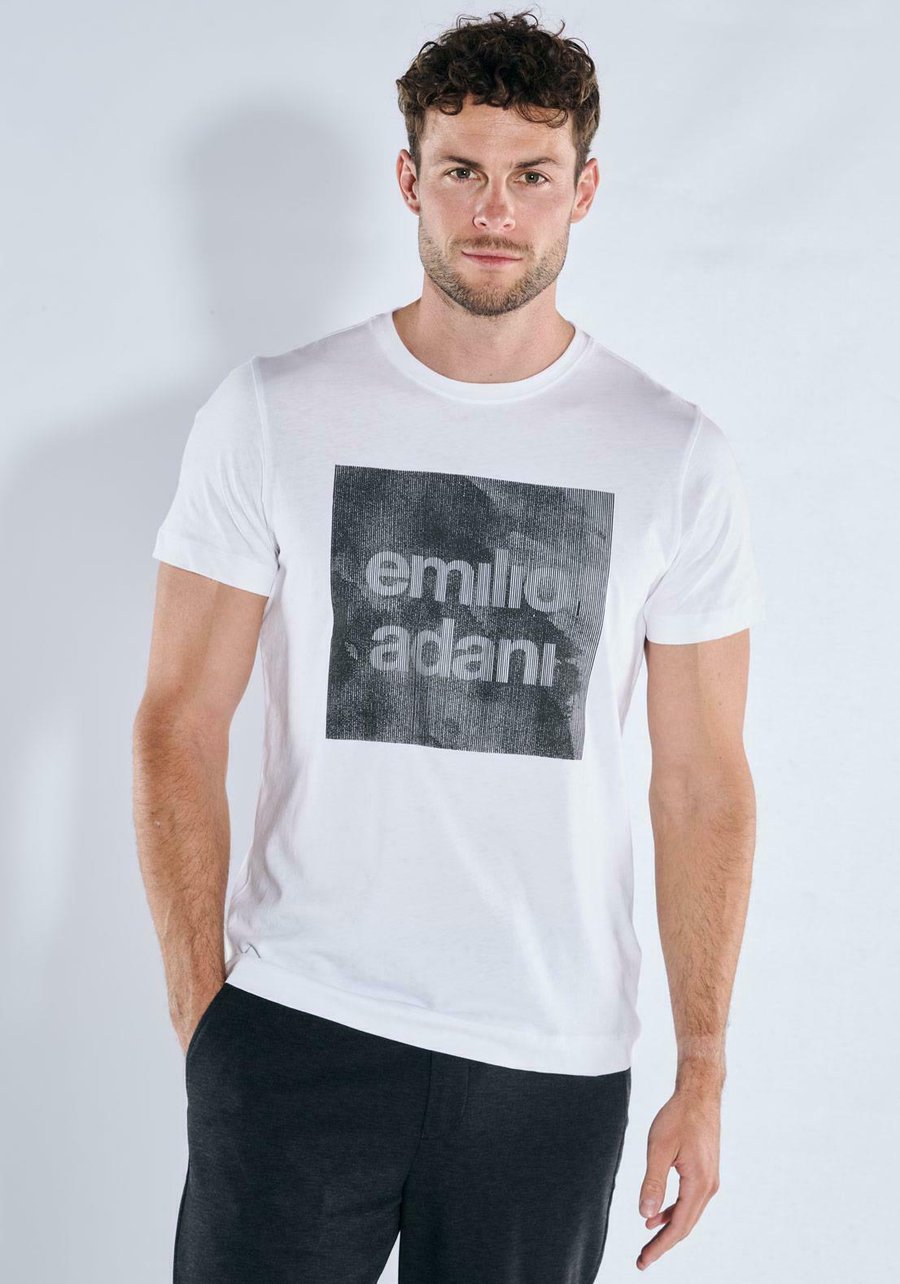 Футболка Emilio Adani RUNDHALS, Reinweiss/White, Белый, Футболка Emilio Adani RUNDHALS, Reinweiss/White
Футболка Emilio Adani RUNDHALS, Reinweiss/White, Белый, Футболка Emilio Adani RUNDHALS, Reinweiss/White