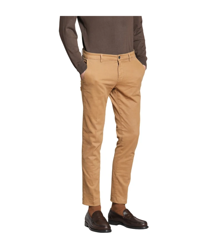 Эластичные габардиновые брюки-чиносы очень узкого кроя Mason'S, бежевый
Эластичные габардиновые брюки-чиносы очень узкого кроя Mason'S, бежевый