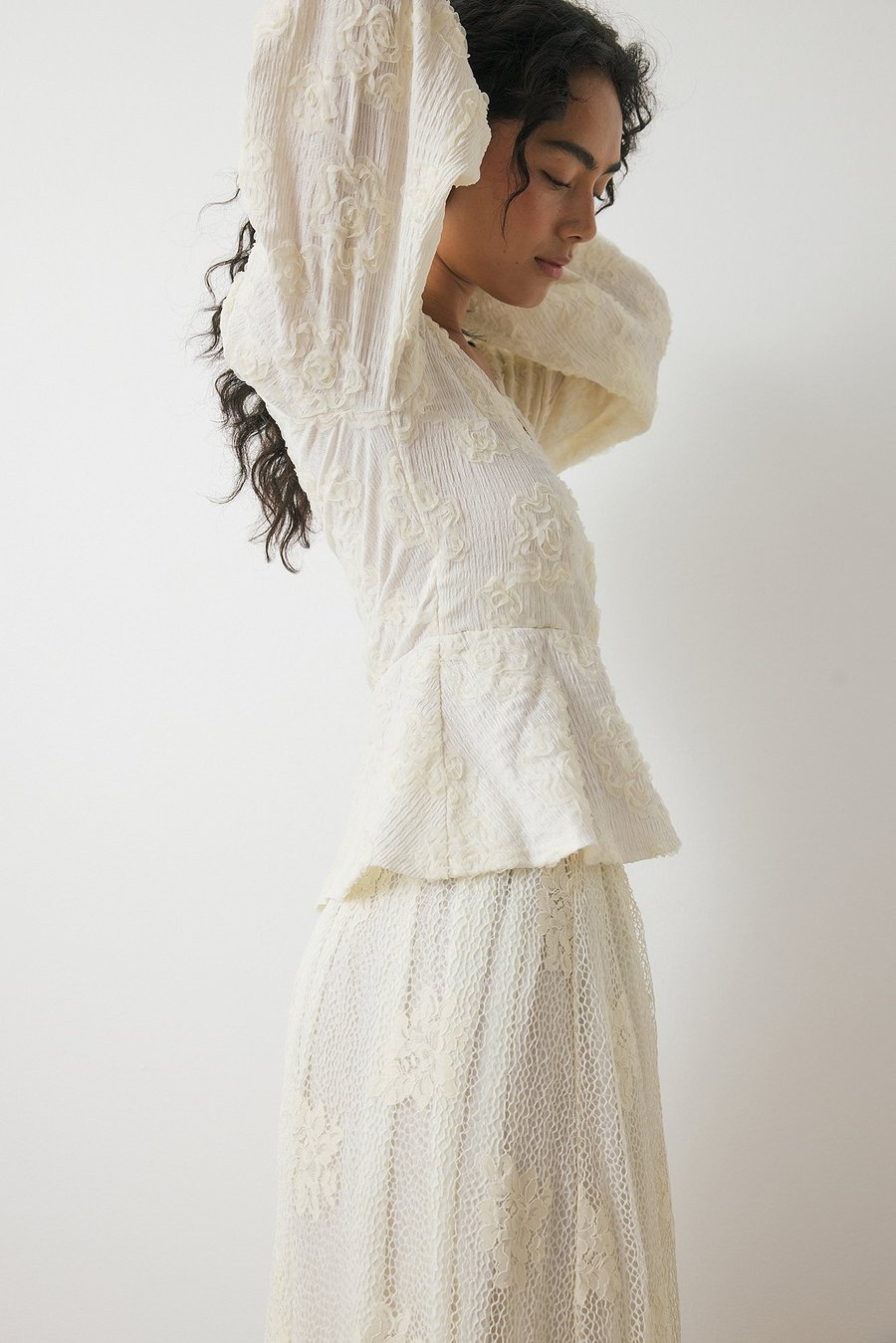 Блуза NA-KD Blouse, Offwhite/White
Блуза NA-KD Blouse, Offwhite/White