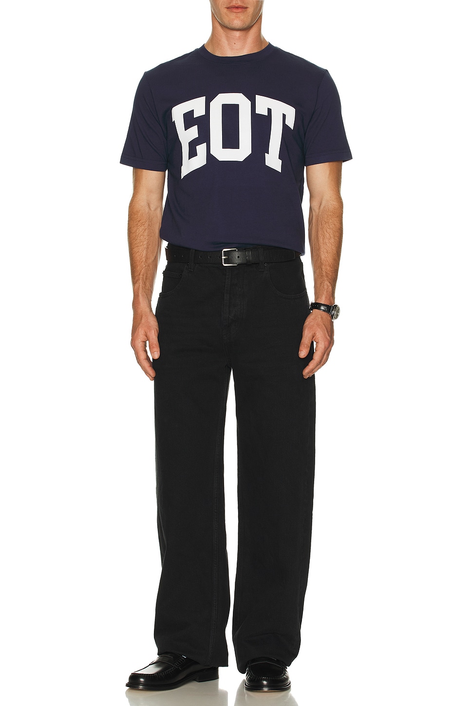 Футболка с колледжным логотипом, окрашенная после пошива Every Other Thursday, Navy
Футболка с колледжным логотипом, окрашенная после пошива Every Other Thursday, Navy