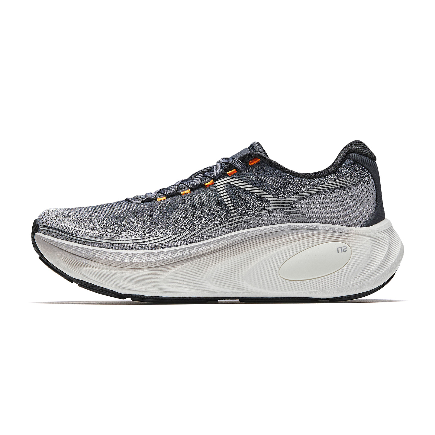 ANTA Беговые кроссовки мужские серо-голубые
ANTA Беговые кроссовки мужские серо-голубые