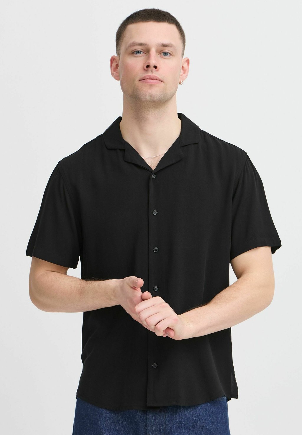 Рубашка BHAURAN Blend, черный
Рубашка BHAURAN Blend, черный