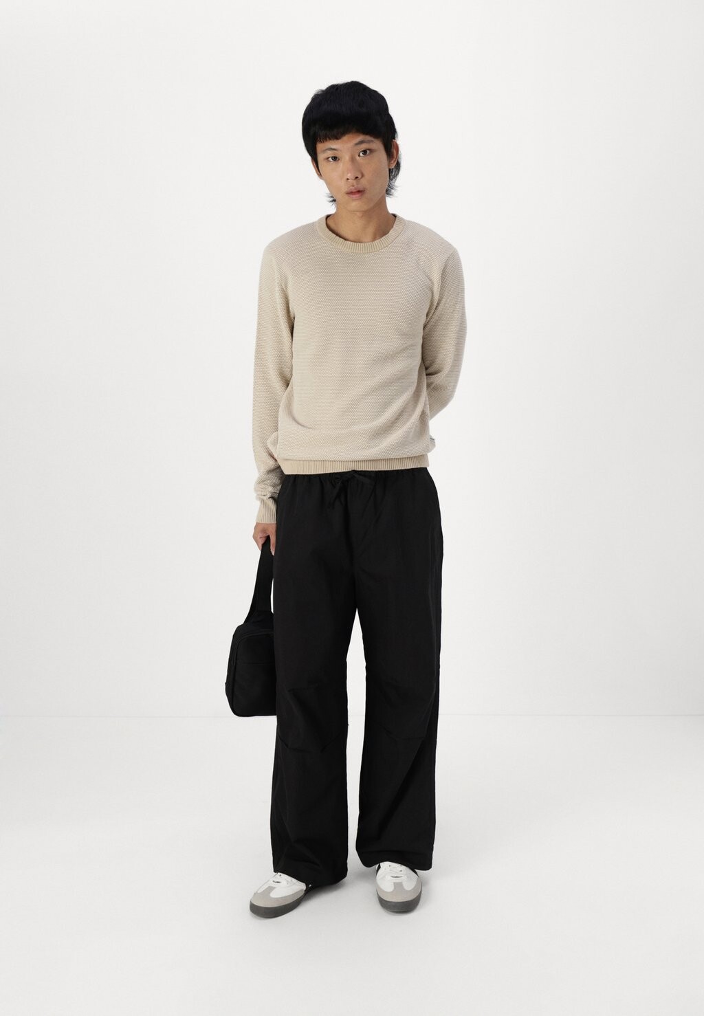 Джинсы свободного кроя JPSTPARACHUTE JJARC PANT Jack & Jones, черный
Джинсы свободного кроя JPSTPARACHUTE JJARC PANT Jack & Jones, черный