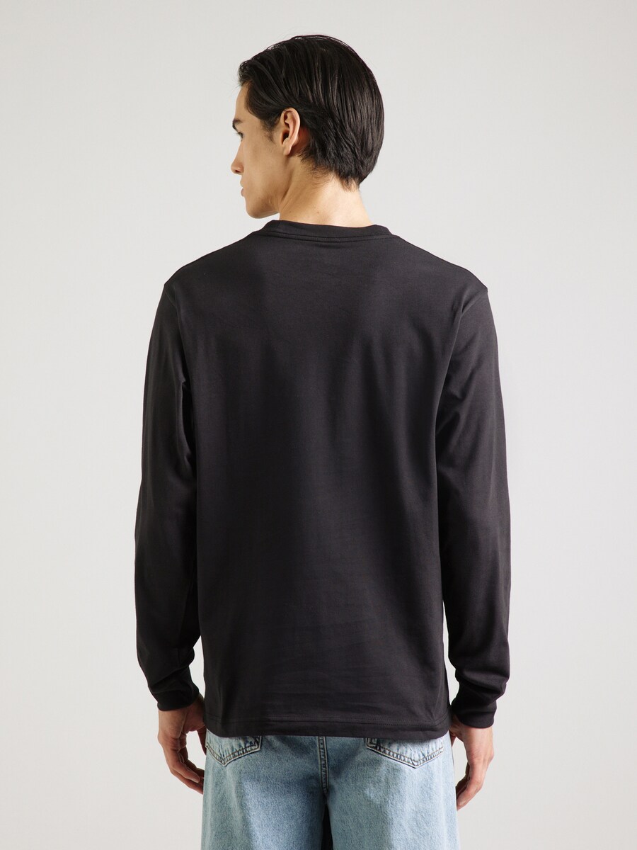 Рубашка VANS CLASSIC, черный
Рубашка VANS CLASSIC, черный