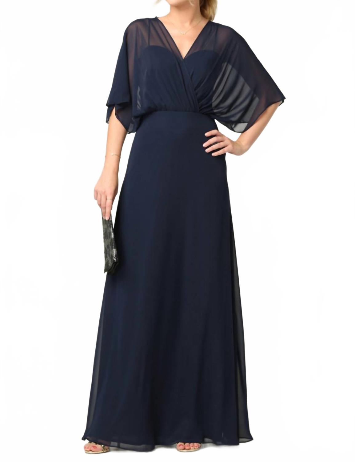 Вечернее платье Mia с драпированными рукавами из шифона в цвете navy Eva
Вечернее платье Mia с драпированными рукавами из шифона в цвете navy Eva