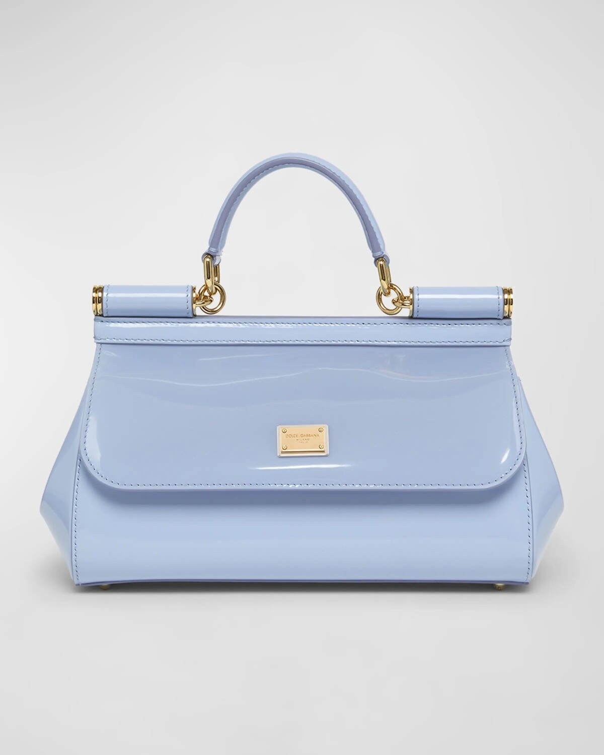 Маленькая сумка через плечо Sicily из лакированной кожи Dolce&Gabbana, цвет Carta Zucchero
Маленькая сумка через плечо Sicily из лакированной кожи Dolce&Gabbana, цвет Carta Zucchero