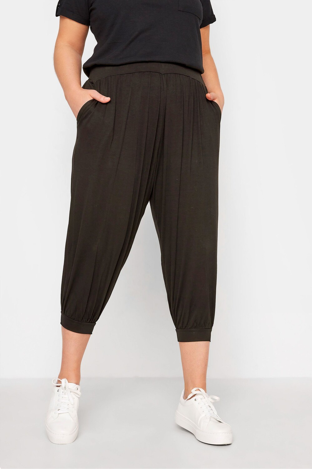 Укороченные джоггеры из гарема из джерси Yours, черный
Укороченные джоггеры из гарема из джерси Yours, черный