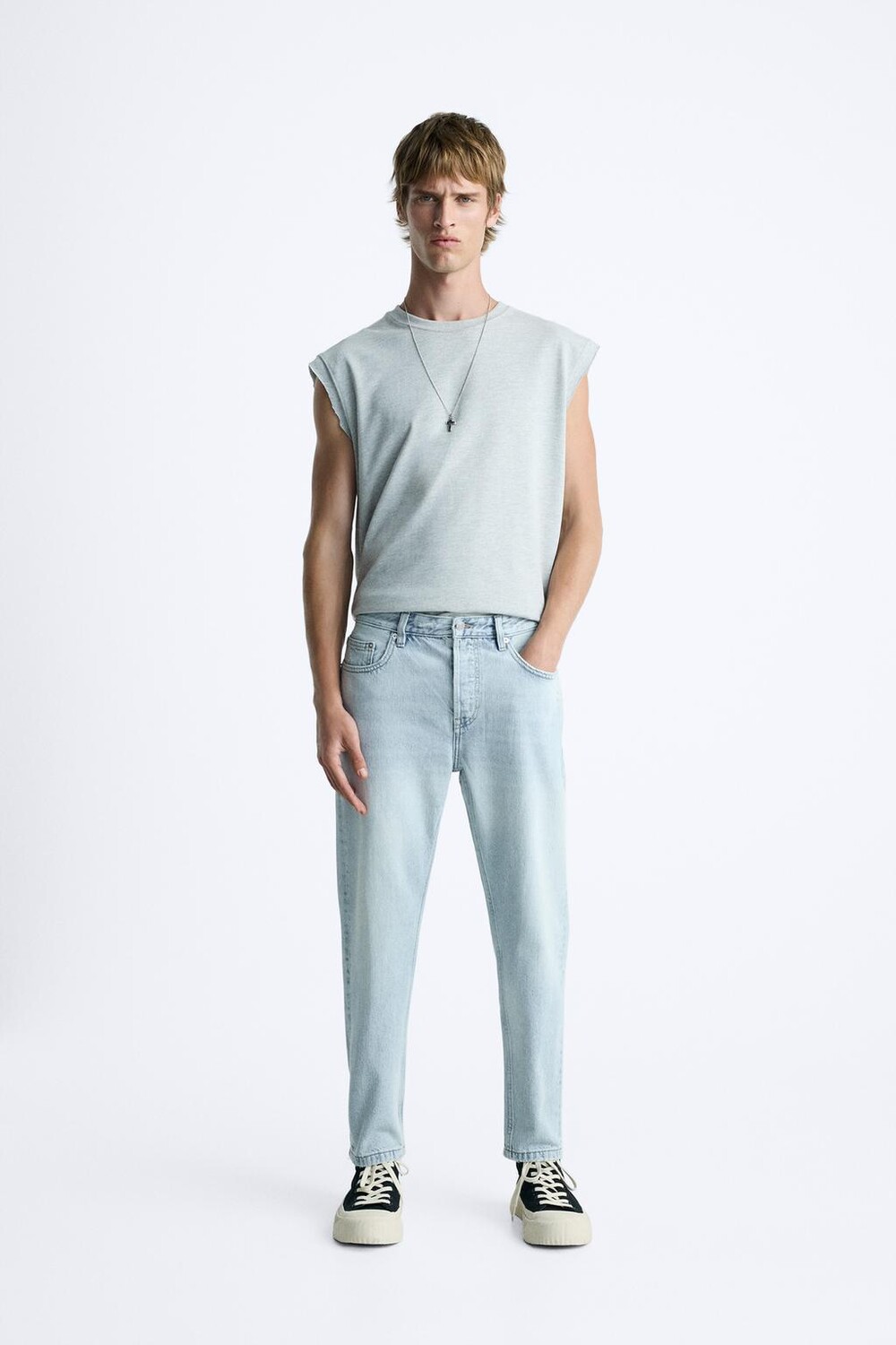 Узкие укороченные джинсы ZARA, светло-голубой
Узкие укороченные джинсы ZARA, светло-голубой