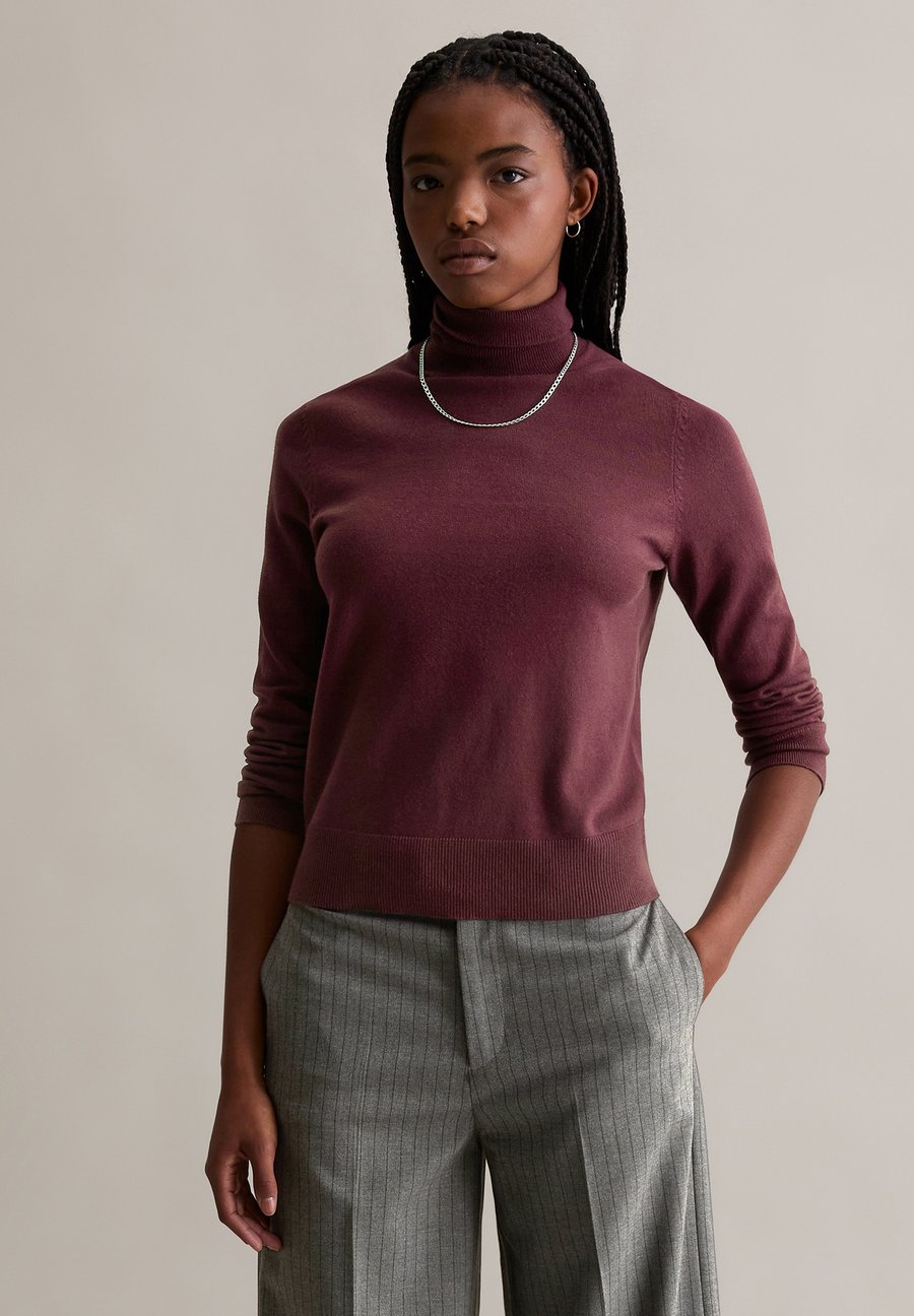 Джемпер Marc O'Polo DENIM LONGSLEEVE TURTLENECK, Dark Maroon/Bordeaux
Джемпер Marc O'Polo DENIM LONGSLEEVE TURTLENECK, Dark Maroon/Bordeaux