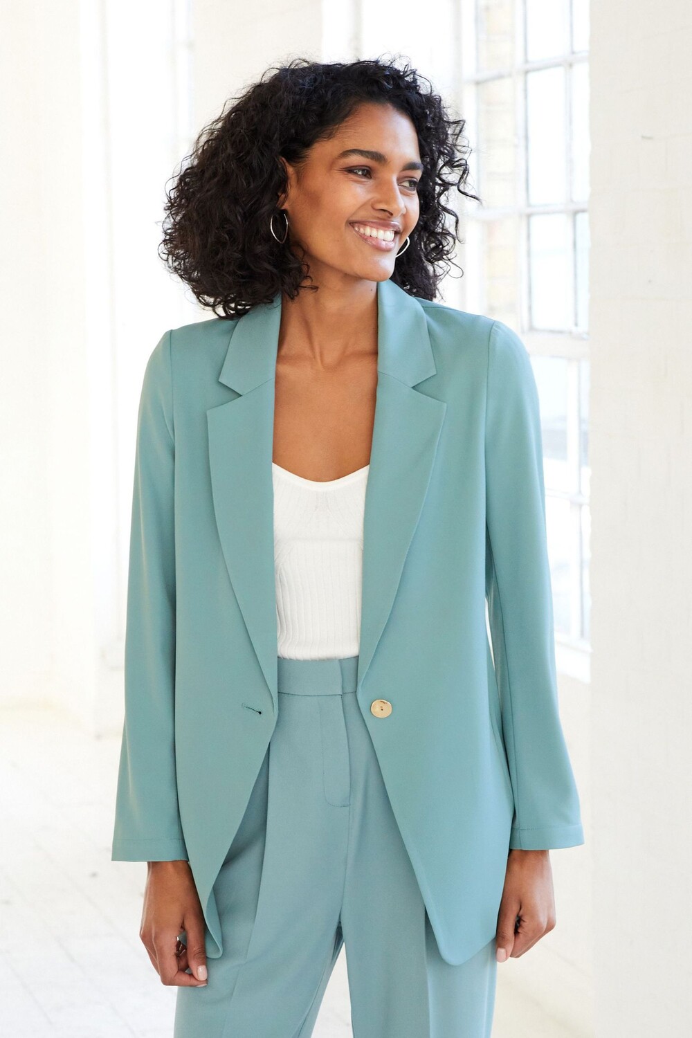 Однобортный пиджак из твила свободного кроя Next, синий
Однобортный пиджак из твила свободного кроя Next, синий