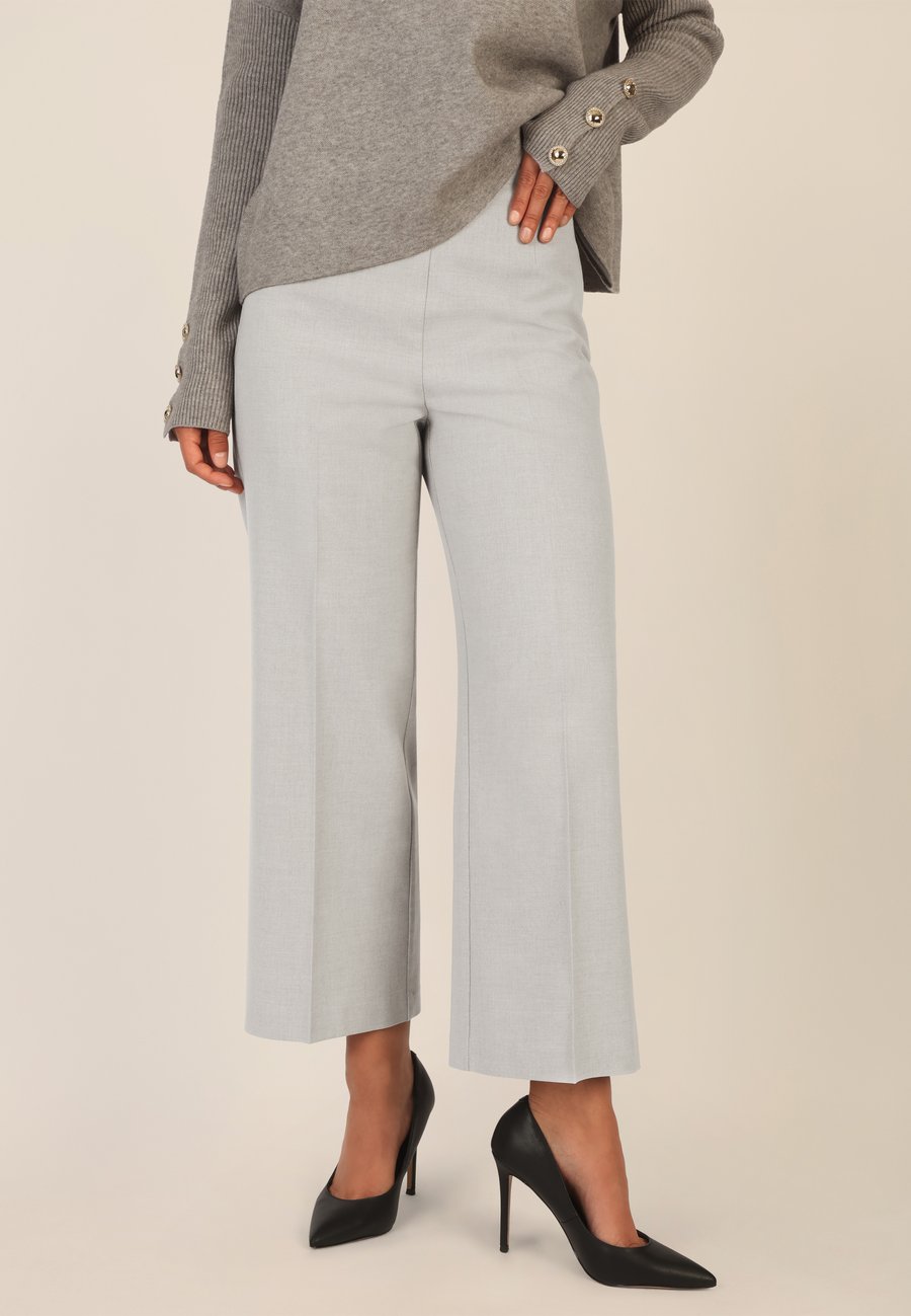 Брюки Apart CULOTTE, Graumeliert/Mottled Grey
Брюки Apart CULOTTE, Graumeliert/Mottled Grey