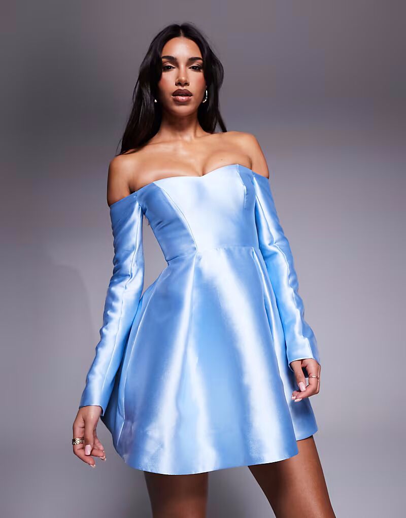 Структурированное мини-платье Forever New приглушенного синего цвета
Структурированное мини-платье Forever New приглушенного синего цвета