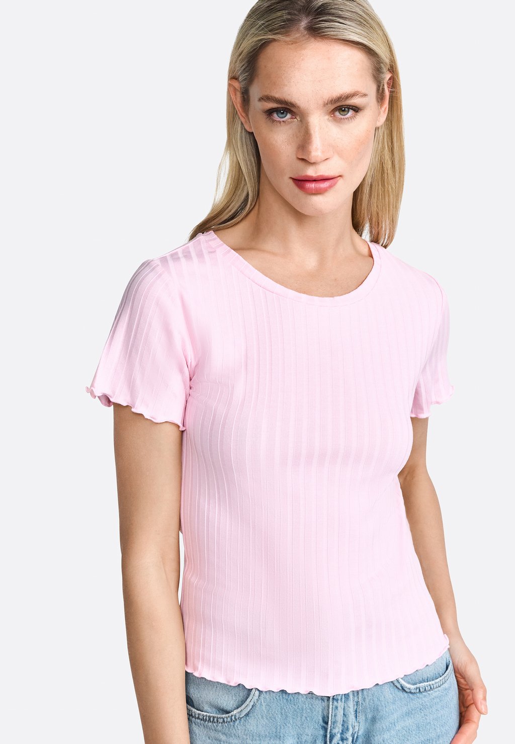 Футболка с принтом Rich & Royal, светло-розовый
Футболка с принтом Rich & Royal, светло-розовый