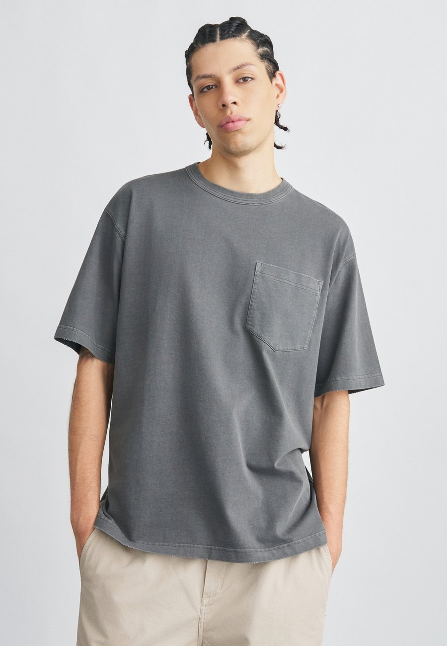 Футболка Carhartt WIP TORION POCKET, Black, Черный, Футболка Carhartt WIP TORION POCKET, Black
Футболка Carhartt WIP TORION POCKET, Black, Черный, Футболка Carhartt WIP TORION POCKET, Black