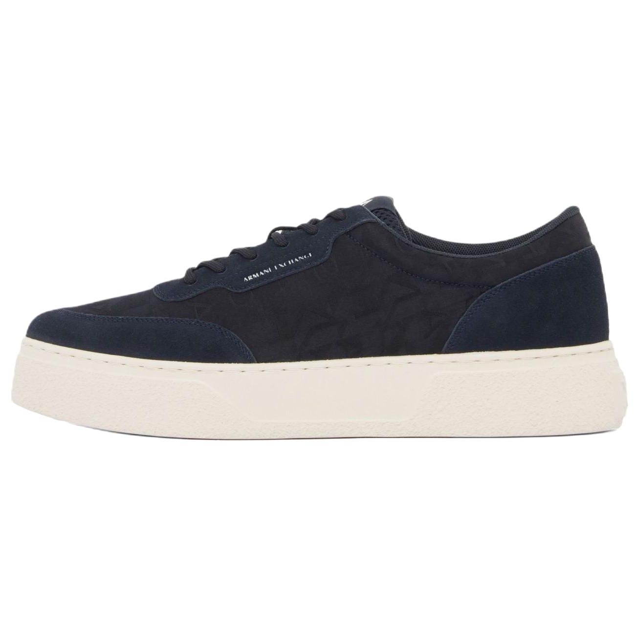 ARMANI EXCHANGE Кроссовки для скейтбординга AE Cow Split Leather Low top, 4,3 см, мужские, navy blue
ARMANI EXCHANGE Кроссовки для скейтбординга AE Cow Split Leather Low top, 4,3 см, мужские, navy blue