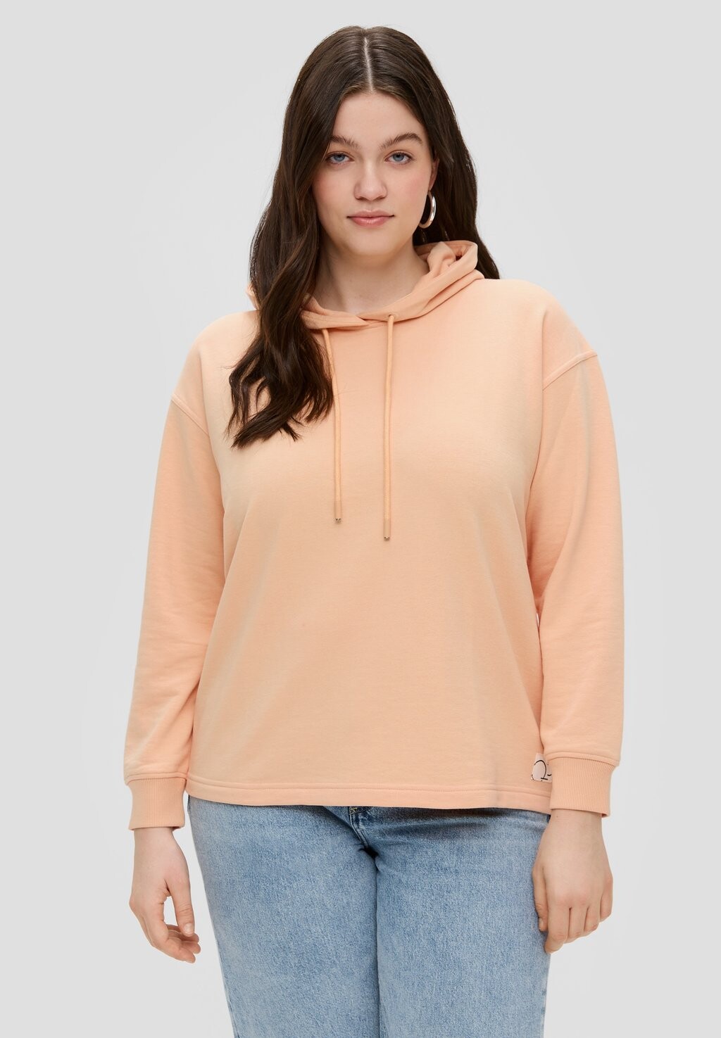Толстовка с капюшоном MIT ÜBERSCHNITTENER SCHULTER QS, цвет Nude
Толстовка с капюшоном MIT ÜBERSCHNITTENER SCHULTER QS, цвет Nude