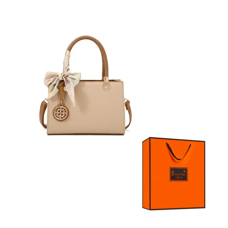 PAYOT Женская сумка через плечо из микрофибры искусственной кожи абрикосового и коричневого цветов, Apricot & Brown
PAYOT Женская сумка через плечо из микрофибры искусственной кожи абрикосового и коричневого цветов, Apricot & Brown