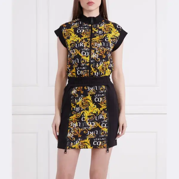 Платье Versace, черный
Платье Versace, черный