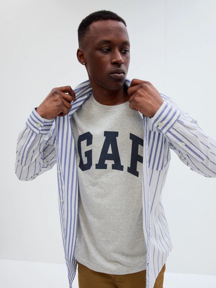Узкая эластичная рубашка Gap, синий
Узкая эластичная рубашка Gap, синий