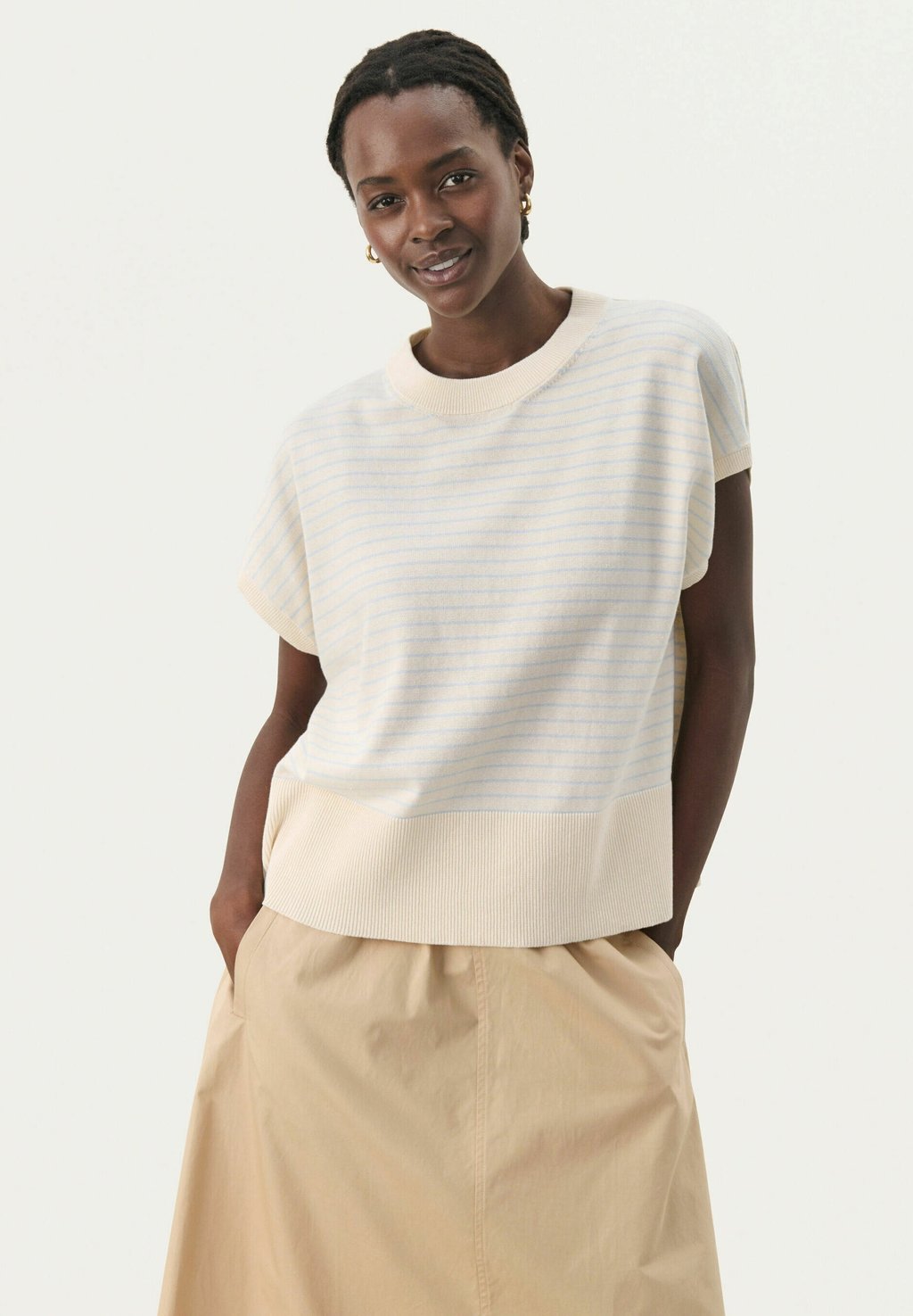 Футболка с принтом Part Two, синий 
Футболка с принтом Part Two, синий