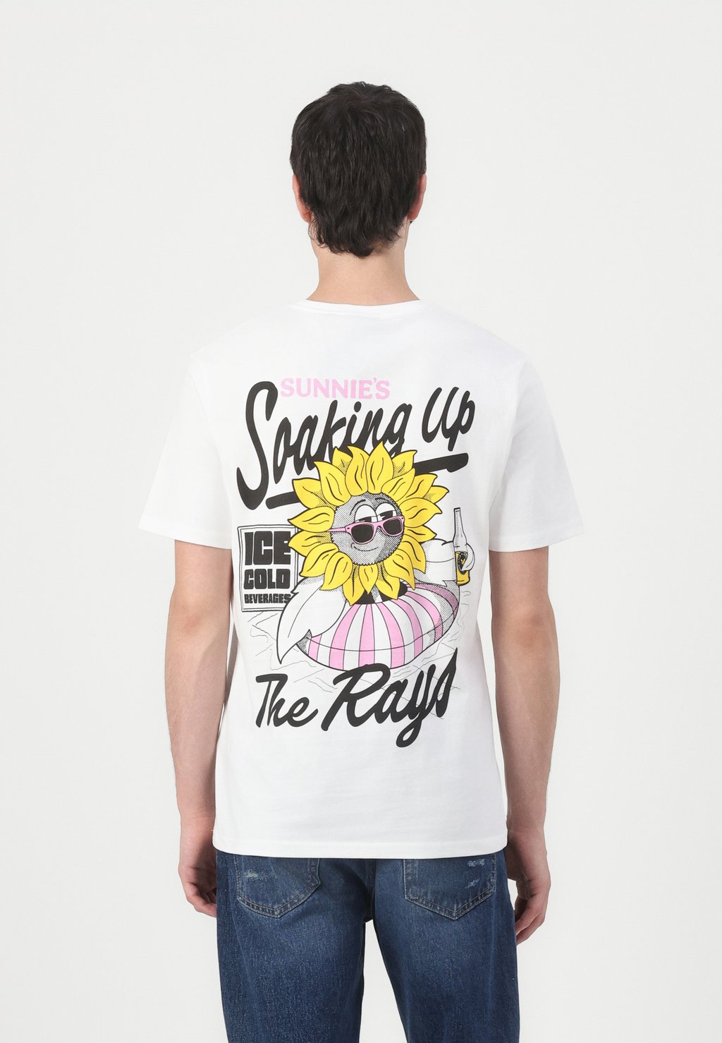 Футболка с принтом SUNNIES POOL BAR GRAPHIC Lyle & Scott, белый
Футболка с принтом SUNNIES POOL BAR GRAPHIC Lyle & Scott, белый