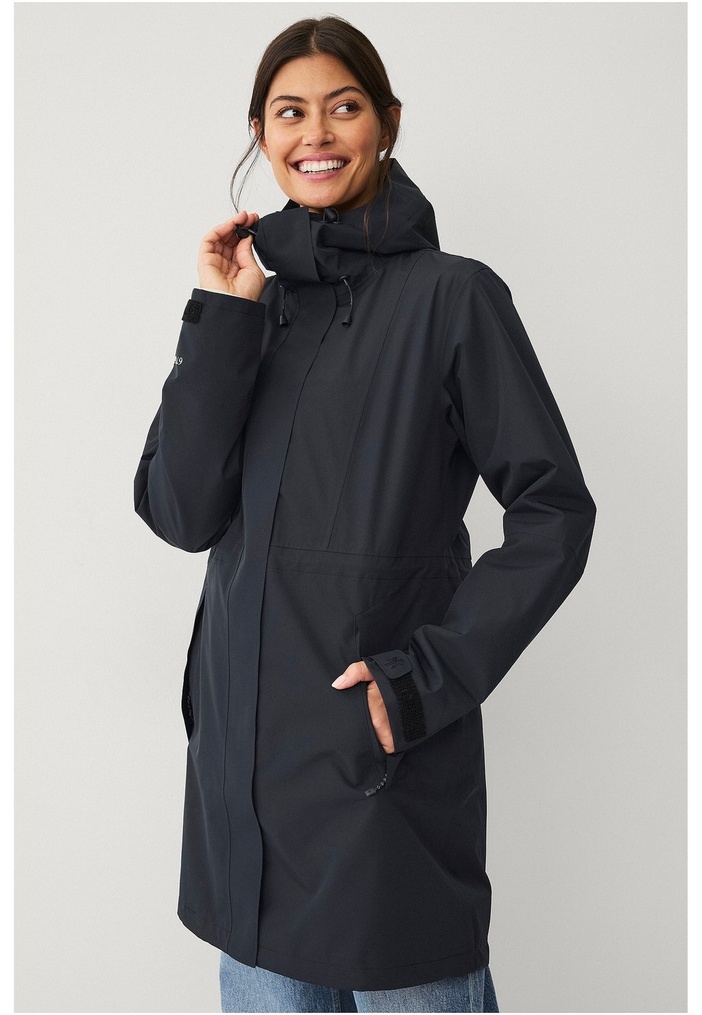 Парка SHELL Áhkká, черный
Парка SHELL Áhkká, черный