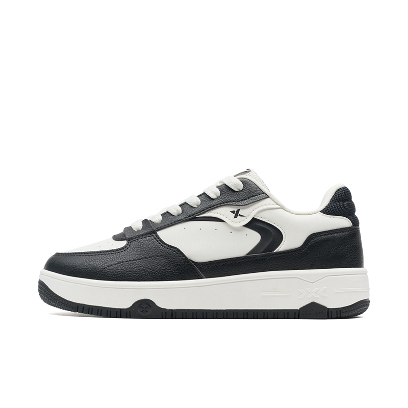 XTEP Износостойкие легкие нескользящие скейтерские кросcовки мужские Black Sail White - Black Sail White, цвет Black Sail White 
XTEP Износостойкие легкие нескользящие скейтерские кросcовки мужские Black Sail White - Black Sail White, цвет Black Sail White