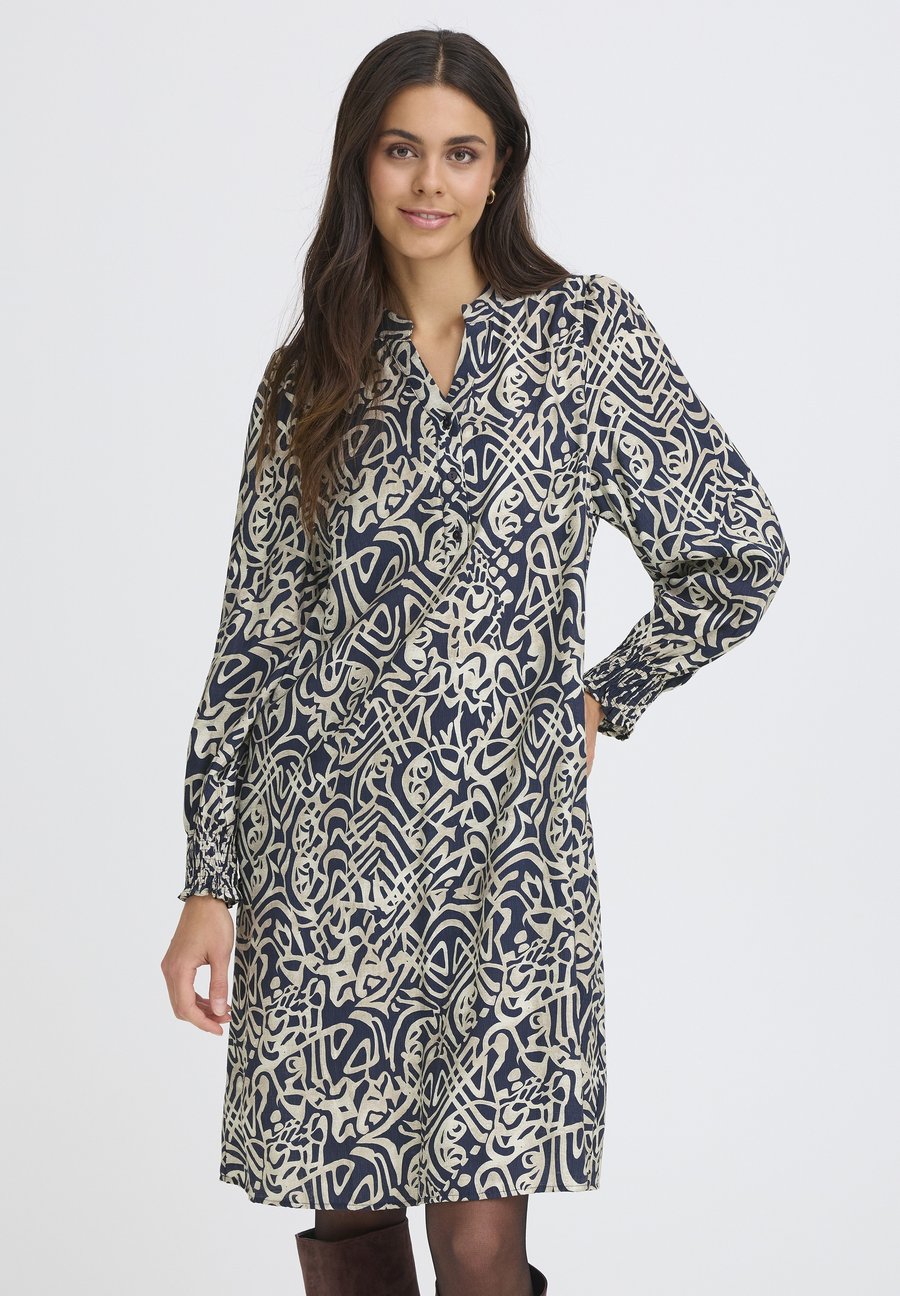 Платье Fransa Shirt dress, Art Lines Navy/Blue
Платье Fransa Shirt dress, Art Lines Navy/Blue