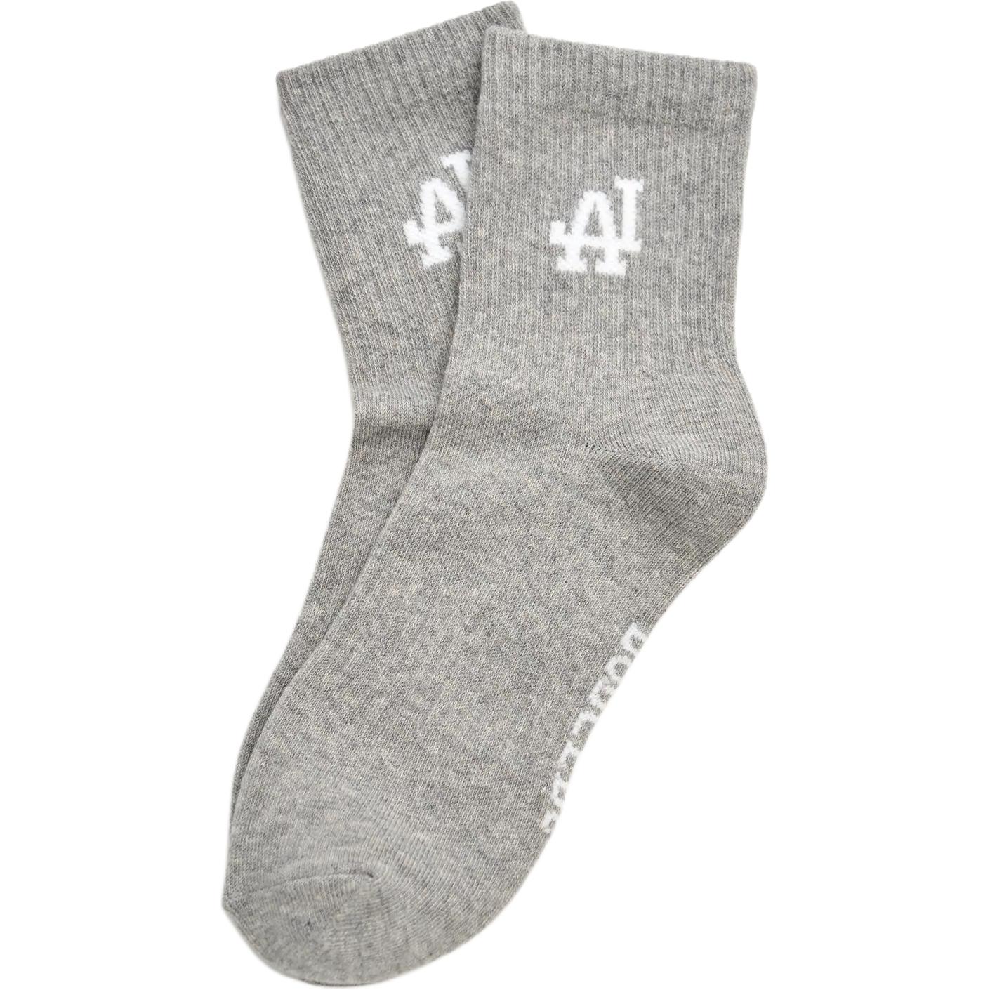 Серые носки до середины икры унисекс 1 упаковка Gray MLB, серый
Серые носки до середины икры унисекс 1 упаковка Gray MLB, серый