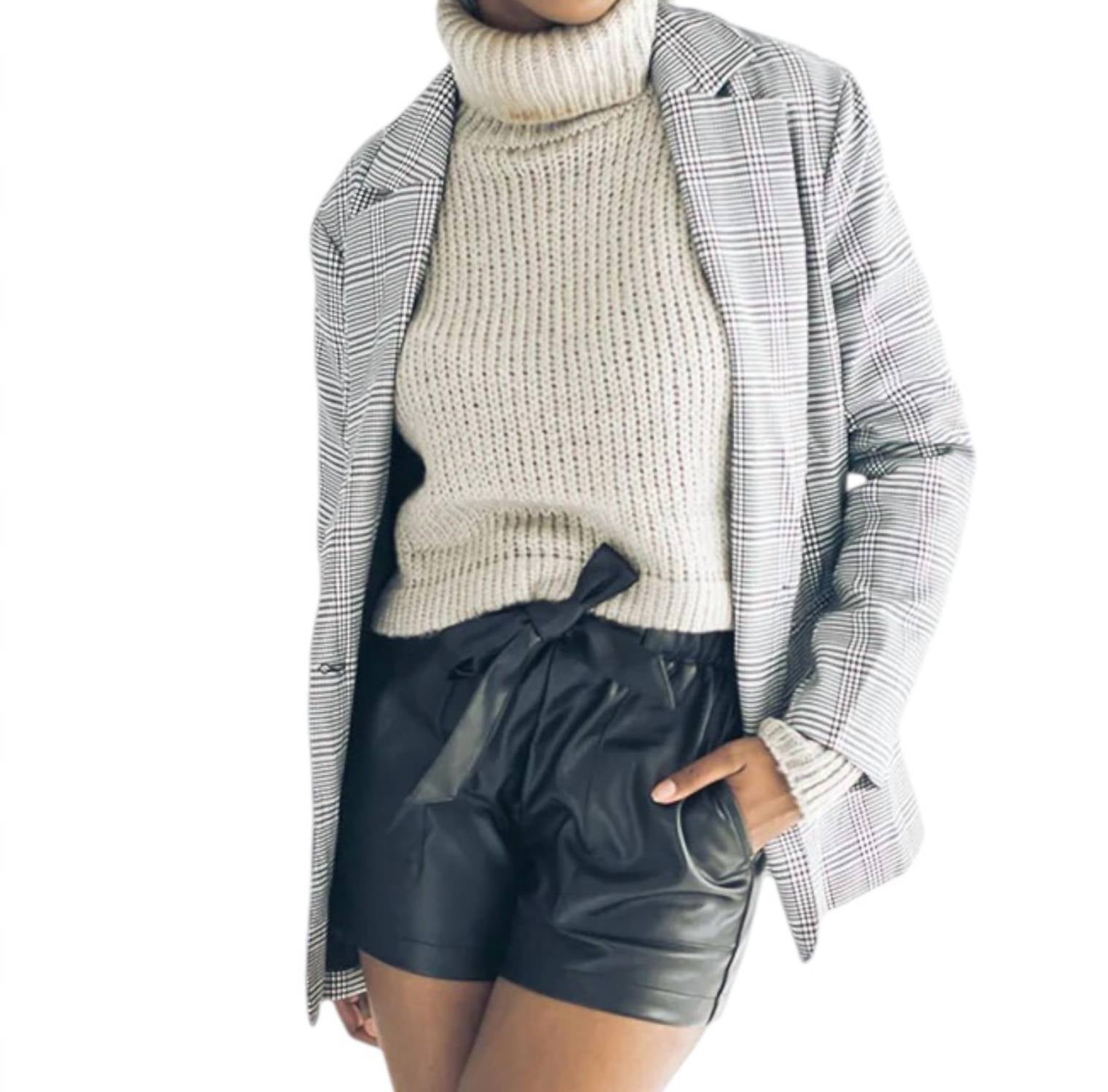 Блейзер бойфренда Aurora в цвете Heather Grey falcon park
Блейзер бойфренда Aurora в цвете Heather Grey falcon park