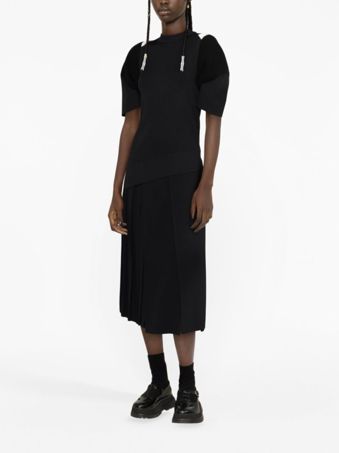 sacai трикотажный топ с асимметричным подолом, черный
sacai трикотажный топ с асимметричным подолом, черный