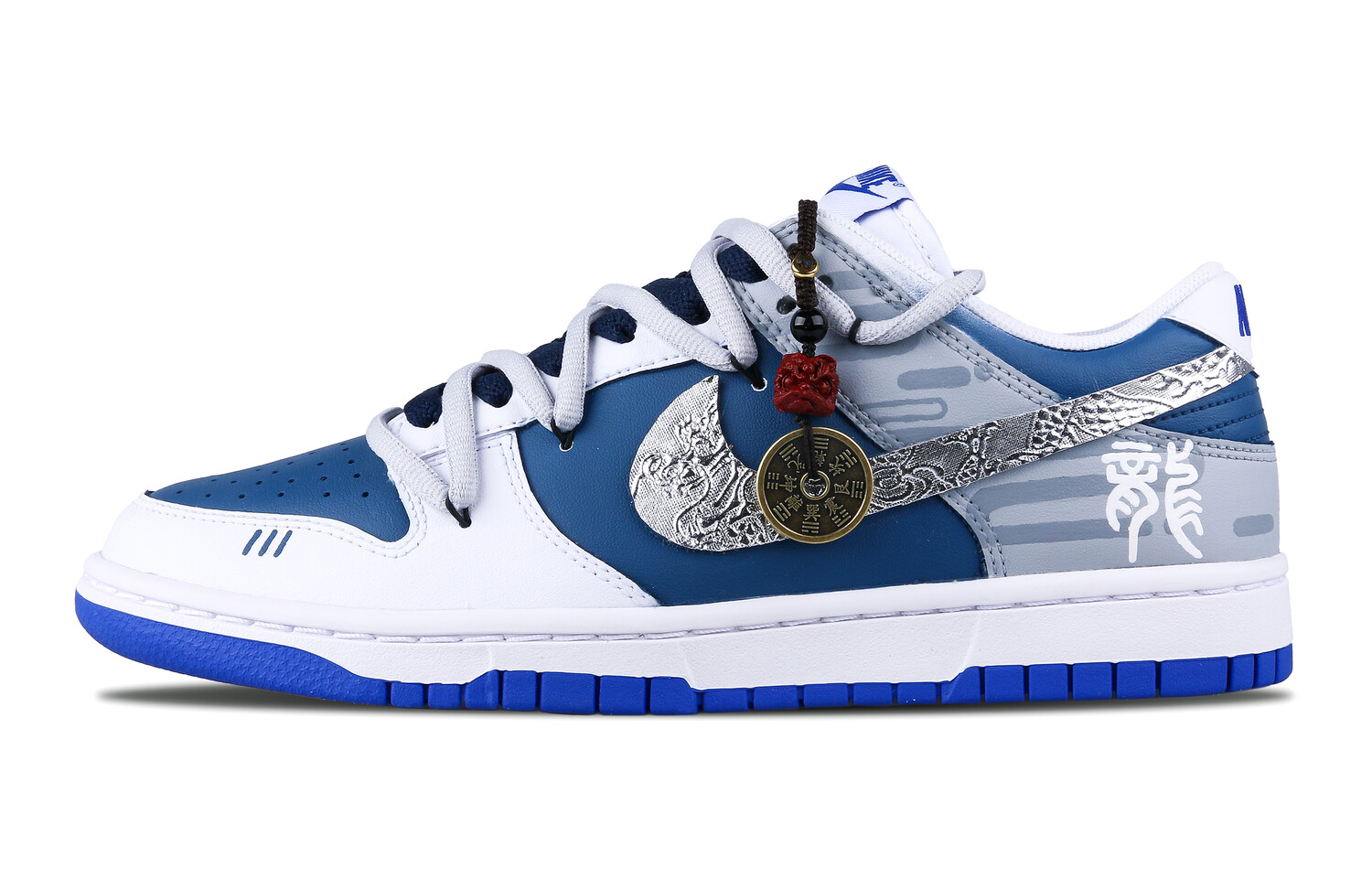 Мужские кроссовки для скейтбординга Nike Dunk, Dark Blue
Мужские кроссовки для скейтбординга Nike Dunk, Dark Blue