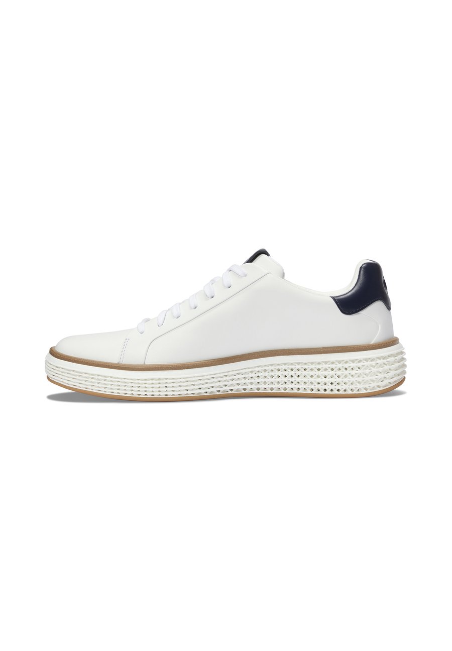 Кроссовки Cole Haan SKYWEAVE CUPE CONCEPT, Optic White Ch Midnight Moon White/White
Кроссовки Cole Haan SKYWEAVE CUPE CONCEPT, Optic White Ch Midnight Moon White/White