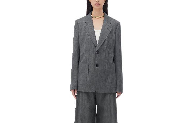 Деловой пиджак женский серый Bottega Veneta
Деловой пиджак женский серый Bottega Veneta