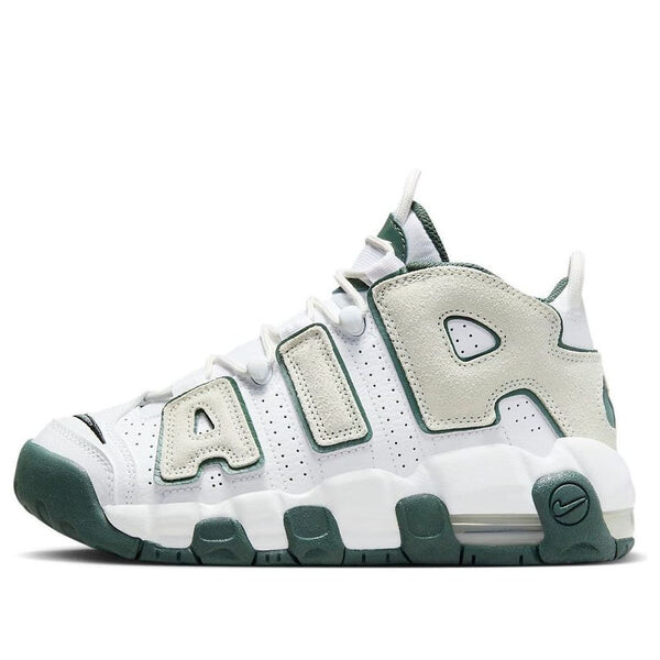 Кроссовки более динамичные Nike, белый
Кроссовки более динамичные Nike, белый